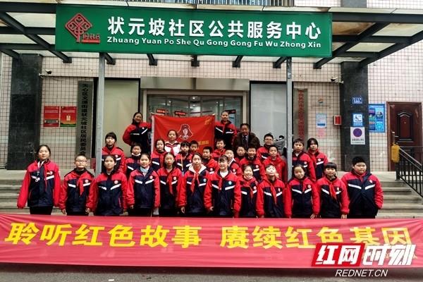 电脑屏幕出现OSD lockout，怎么解决？